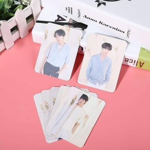 BTS LOVE YOURSELF Album LOMO Cards (7 Pcs/Set) PhotoCard cb5feb1b7314637725a2e7: H01|H02