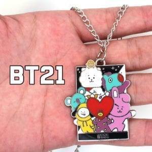 BT21 Metal Badge Pin Badges BT21 cb5feb1b7314637725a2e7: Keychain01|Necklace01|Necklace02|Pin01 